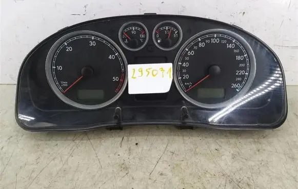 Volkswagen PASSAT B5.5 Speedometer (instrument cluster) 3B0920829AX