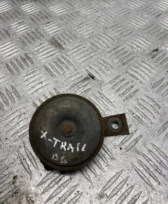 Nissan X-Trail T30 Horn signal