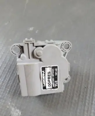 KIA Sportage Intake manifold valve actuator/motor D267NFFAA01
