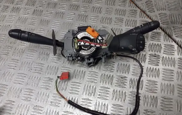 Renault Scenic I Headlight wiper switch 7700437250
