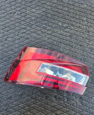Skoda Superb B8 (3V) Rear/tail lights 00197720 00187278 00197722