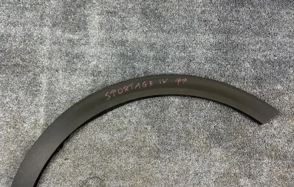 KIA Sportage Front arch trim 87714-F1000 L751