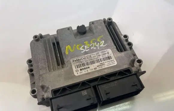 Ford Fiesta Engine control unit/module C1B112A650FJ