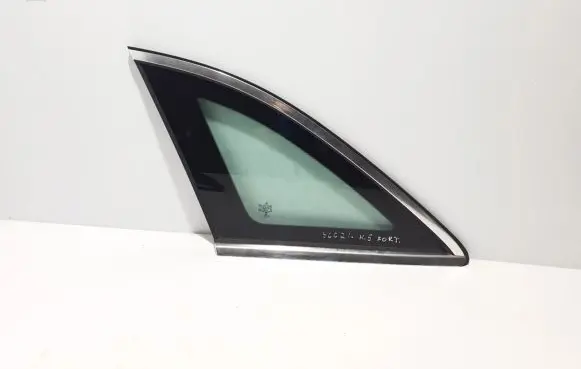 Mercedes-Benz GLC C253 Rear side window A2536702300