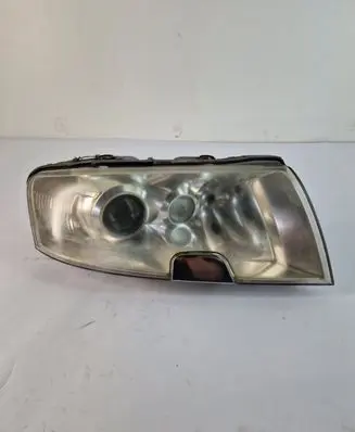 Skoda Superb B5 (3U) Headlight/headlamp