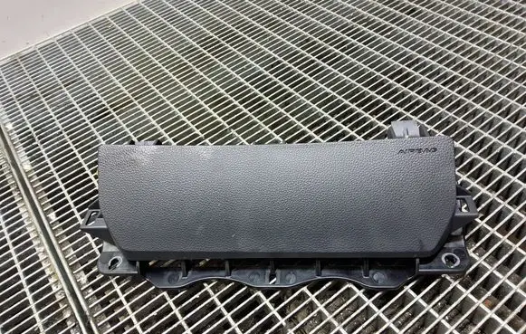 SsangYong Tivoli Knee airbag 8620335500
