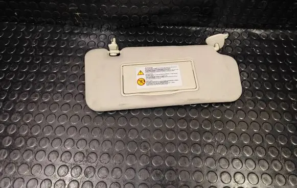 Nissan Murano Z51 Sun visor