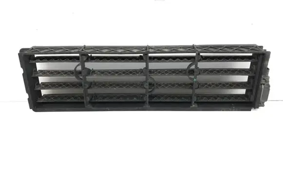 Renault Clio IV Intercooler air guide/duct channel 620C45475R