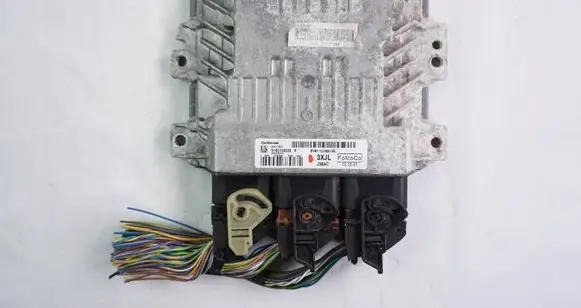 Ford Focus Engine control unit/module ECU BV6112A650ML