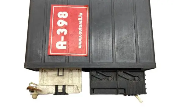 BMW 3 E36 Door central lock control unit/module 1382425 61351382425 05990000