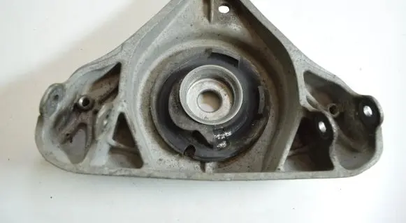 Audi A6 S6 C6 4F Front upper strut mount 4F0412383G