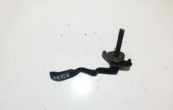 Hyundai Santa Fe Steering wheel adjustment switch 