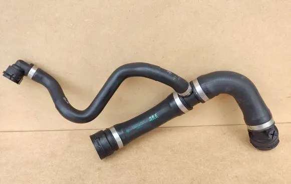BMW 2 F22 F23 Engine coolant pipe/hose 7619256 17127619256