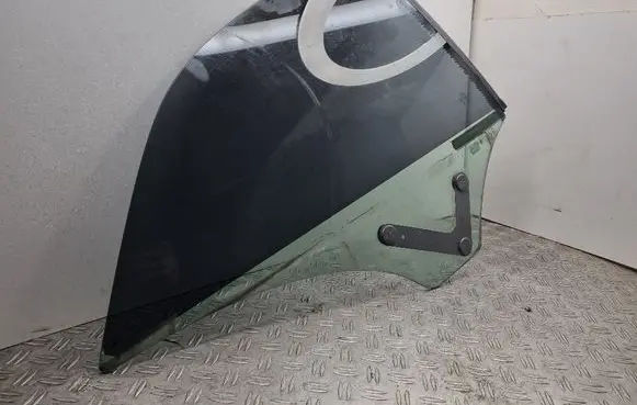 Audi A3 S3 8P Rear side window 8P7845458 43R00082 8H0837176