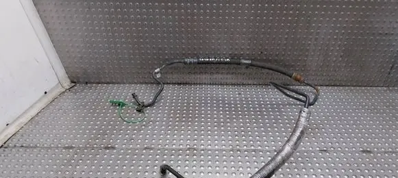 Ford Focus Power steering hose/pipe/line 98AG3A719AR
