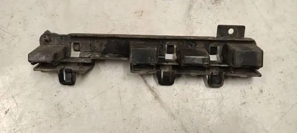 BMW 3 G20 G21 Sill supporting ledge 7428036 1173960