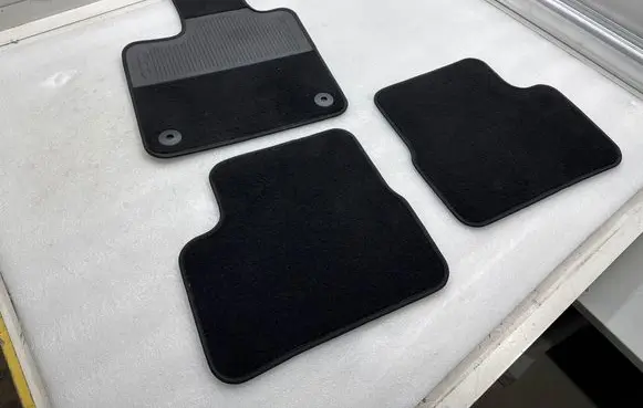 Fiat 500E Car floor mat set 07357233250 0044838