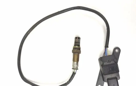 Mercedes-Benz Vito Viano W447 Lambda probe sensor A0009055713 20260306HCR1136 0009055713