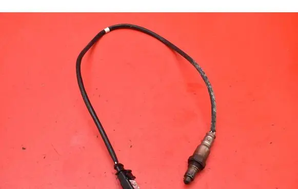 Skoda Octavia 985 Lambda probe sensor 04E906262CS