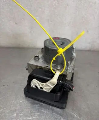Renault Kangoo III Master brake cylinder