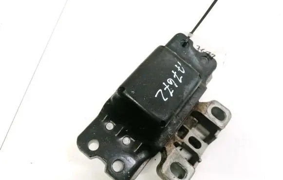 Volkswagen Golf V Engine mount bracket 1K0199555 VWAG