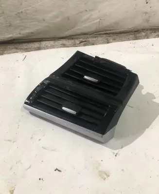 BMW X5 E70 Dashboard side air vent grill/cover trim 7161804 773201 11780002