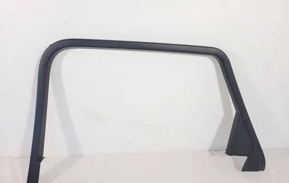 Audi A4 S4 B8 8K Rear door glass trim molding 8K9867672 8K9867672A