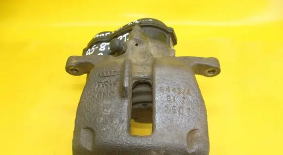 Audi A5 8T 8F Rear brake caliper 6343A 32335478