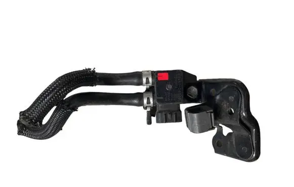 Toyota Avensis T270 Exhaust gas pressure sensor 8948120030