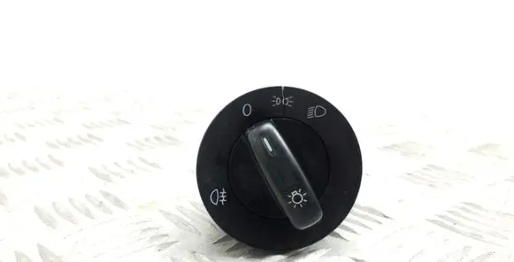 Volkswagen Tiguan Light switch 1K0941431BB