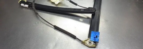 Audi A4 S4 B6 8E 8H Front window lifting mechanism without motor 8E0837462