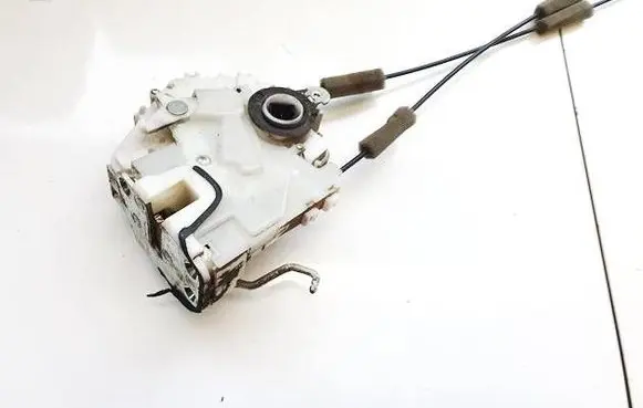 Honda FR-V Rear door lock