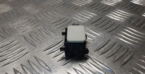 Mercedes-Benz ML W164 Airbag deployment crash/impact sensor 0038202826