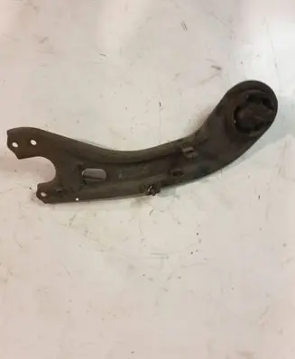 KIA Sportage Rear suspension control arm 552703W050 210611A019