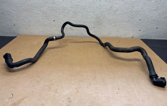 Peugeot 3008 II Hybrid/electric vehicle battery cooling hoses/tubes 9822731080