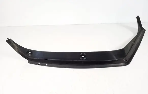 Mercedes-Benz C W204 Other trunk/boot trim element A2046931633
