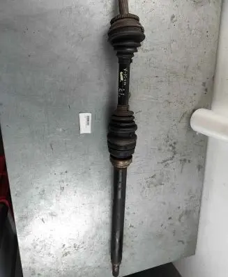 Volvo S70 V70 V70 XC Front driveshaft p9163588