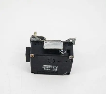 Jaguar XK8 - XKR Air flap motor/actuator 0637005411