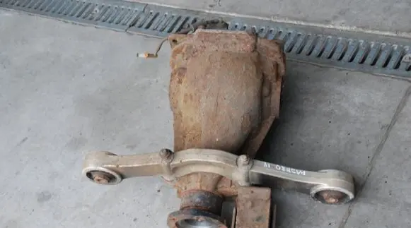 Rear differential