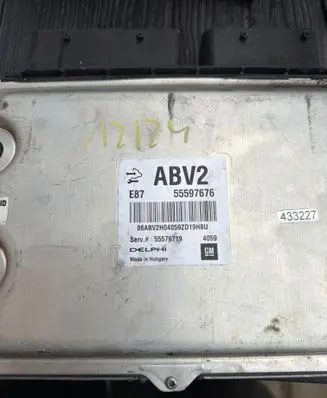 Opel Astra K Engine control unit/module 55597676 55579719
