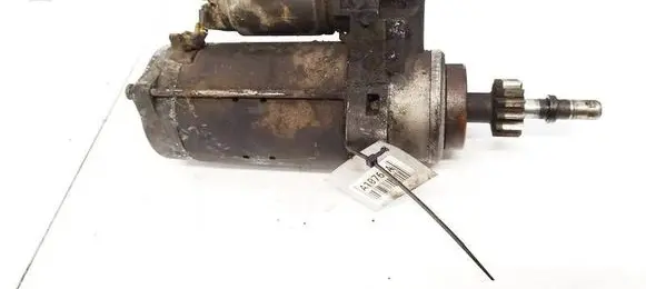 Volkswagen Touareg I Starter motor