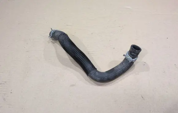 Renault Koleos II Engine coolant pipe/hose 924106758R