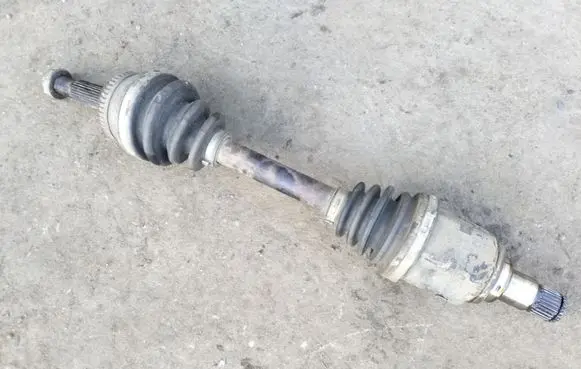 Toyota Corolla E120 E130 Front driveshaft