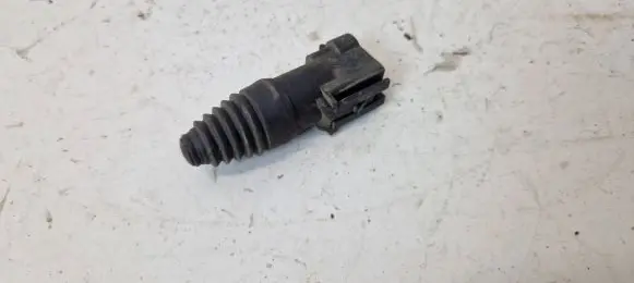 Saab 9-3 Ver2 Bonnet alarm switch sensor 90355463