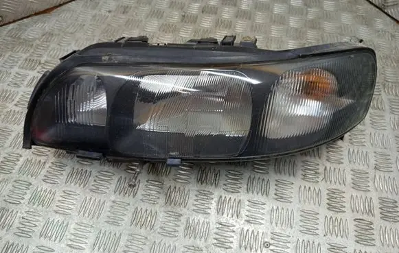 Volvo S60 Headlight/headlamp