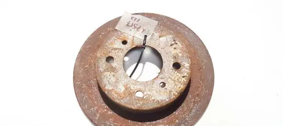 Nissan Almera N16 Rear brake disc neventiliuojamas