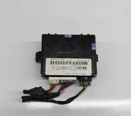 Chrysler Voyager Tailgate/trunk control unit/module P05082068AD 05082068AD
