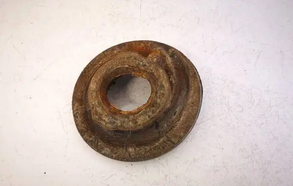 Volkswagen Golf V Front coil spring rubber mount 1K0512297D