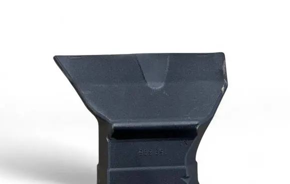 BMW M5 F90 Cabin air duct channel 7375761