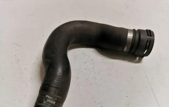Volkswagen Touareg I Engine coolant pipe/hose 4F0121101B